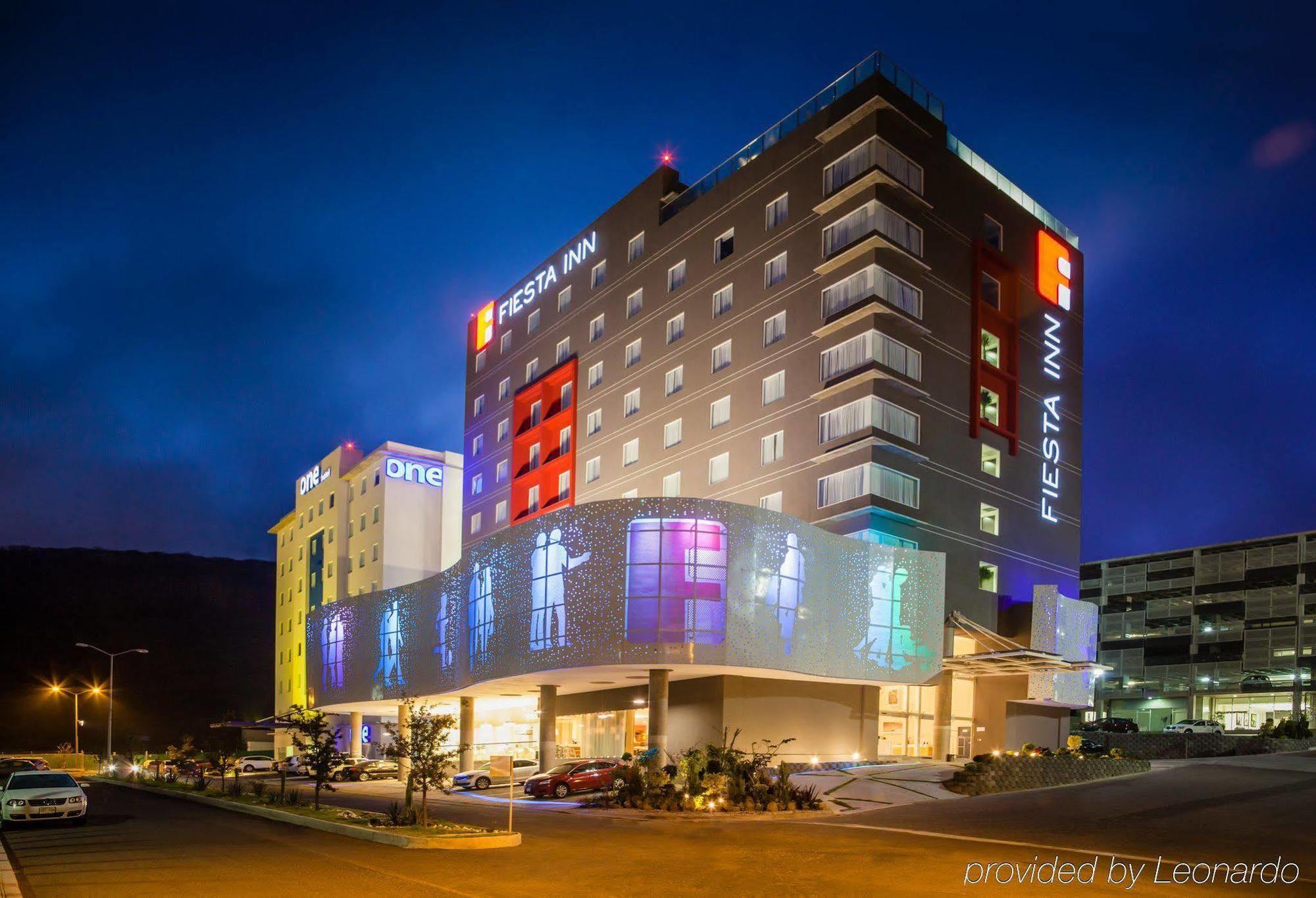 Fiesta Inn Queretaro Centro Sur Exterior photo